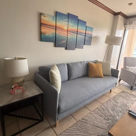 Sunset Heights 402